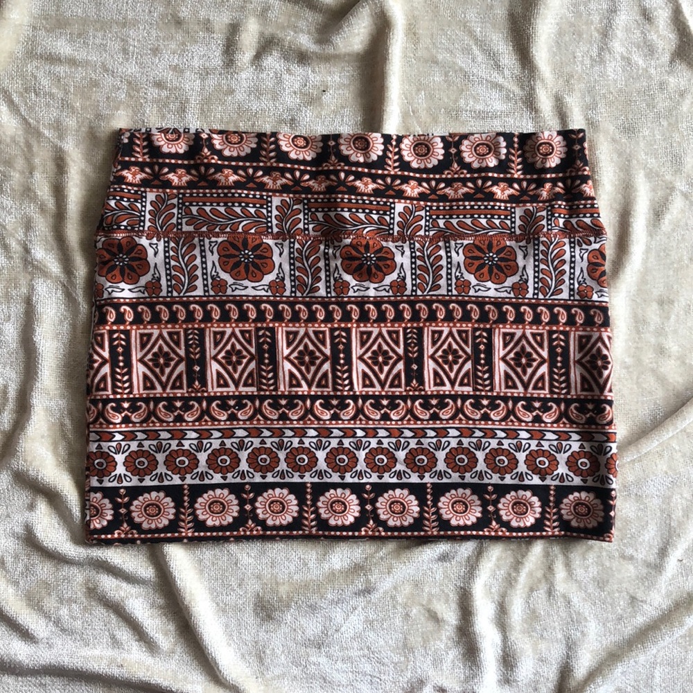 Billabong Mini Skirt Lrg fun print Cotton spandex